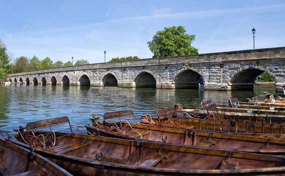 Coach trips to Strtaford-upon-Avon